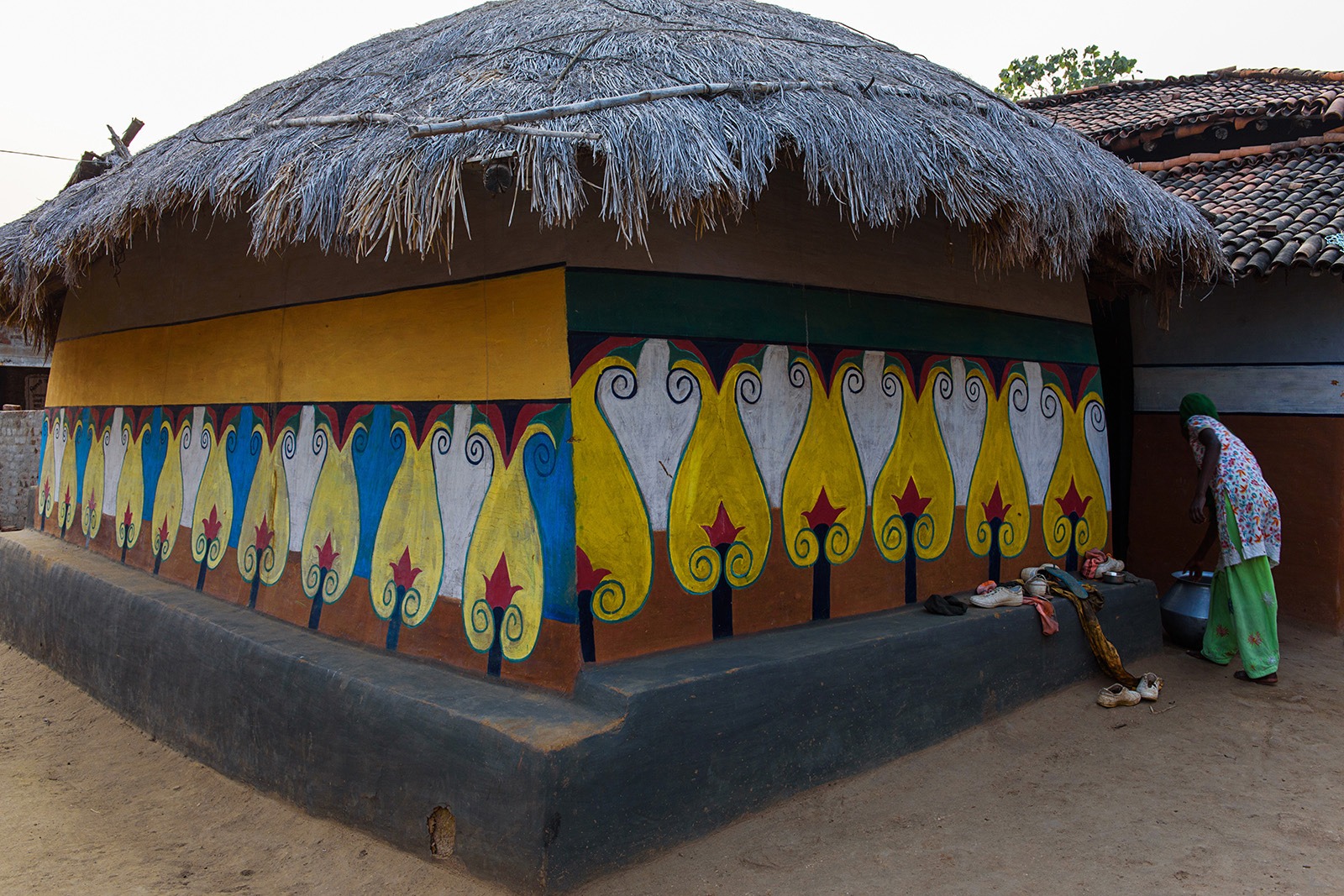 The Vibrant World of Chhau Dance in Purulia