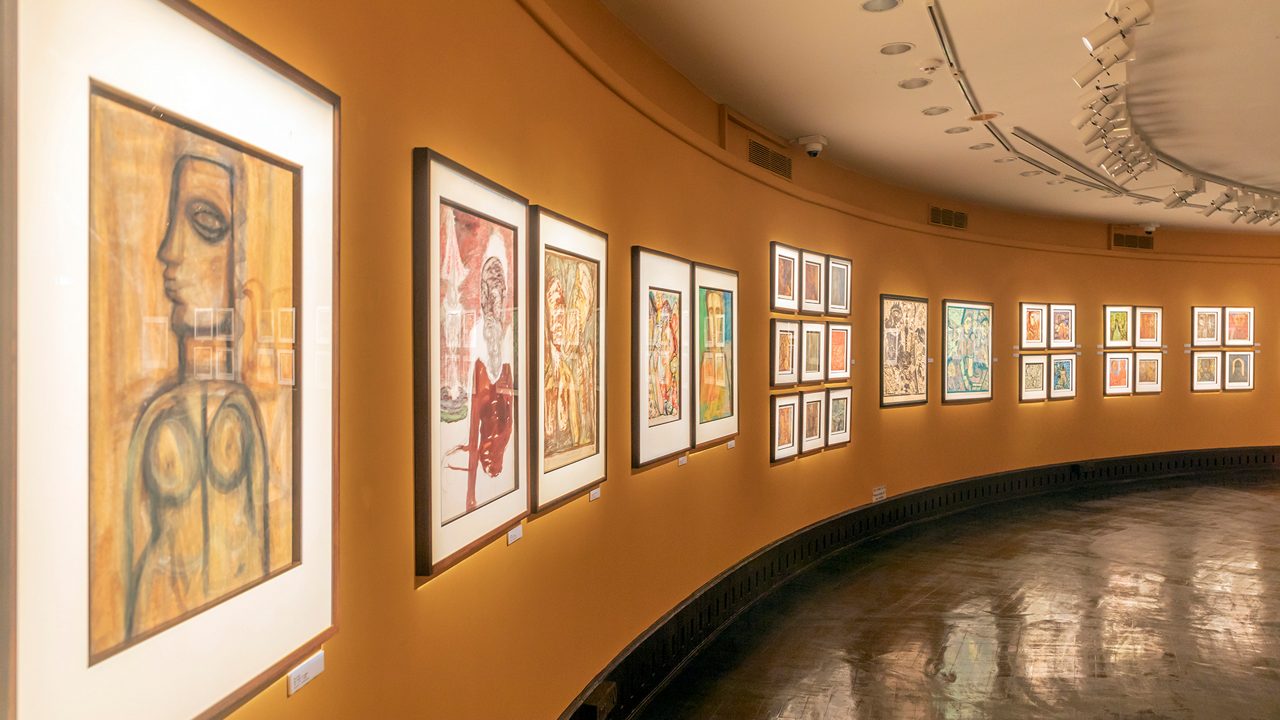 Contemporary Expressions: Art Galleries Shaping Modern Mumbai